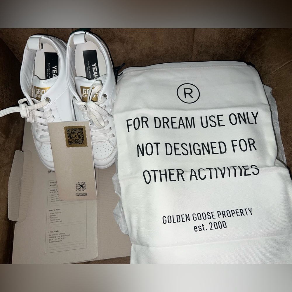 Golden Goose Yeah
